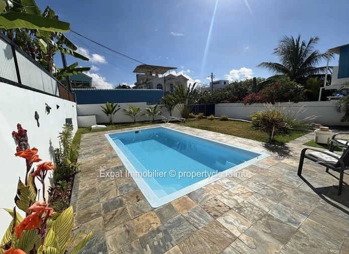 3-Bedroom Villa, Veranda, Swimming Pool And Rooftop – Calodyne
