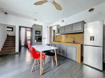 7 Bedroom House