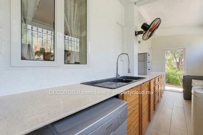 Semi-detached house for rent – Pereybère