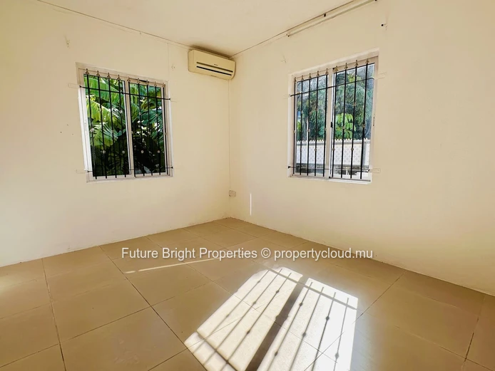 Charming Property for Sale in New Town, Roches Brunes