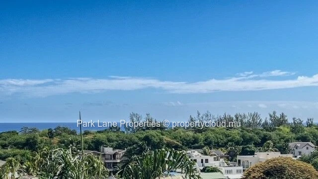 Beautiful double storey house with sea view in Albion