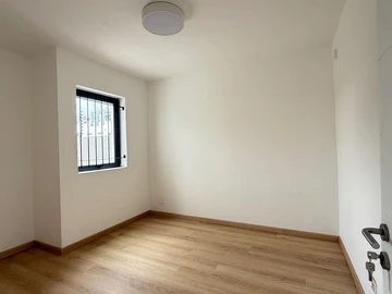 4 Bedroom Townhouse, Duplex