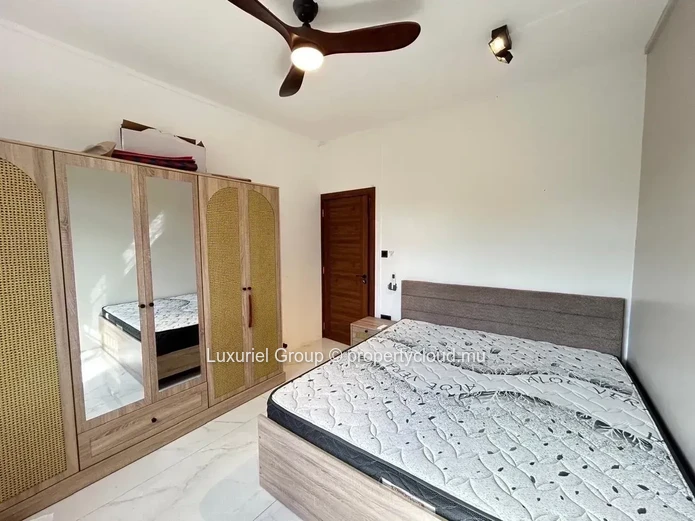 Modern Contemporary Villa For Rent – Sottise