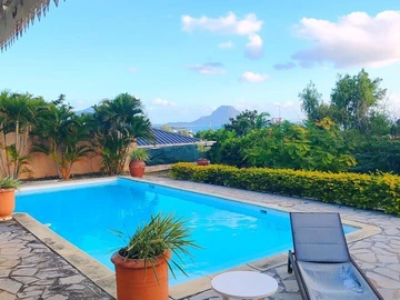 5 Bedroom Villa