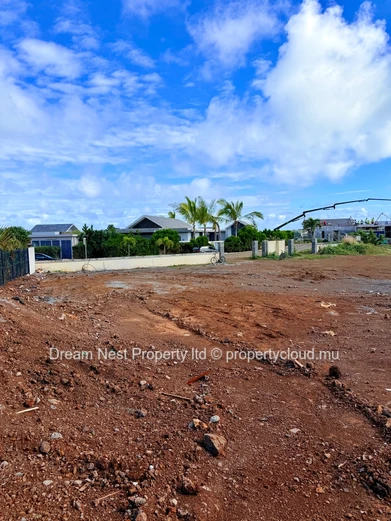 Exceptional Homesite in Les Allées du Golf – Mont Choisy
