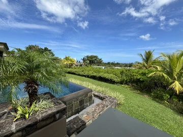 4 Bedroom Villa