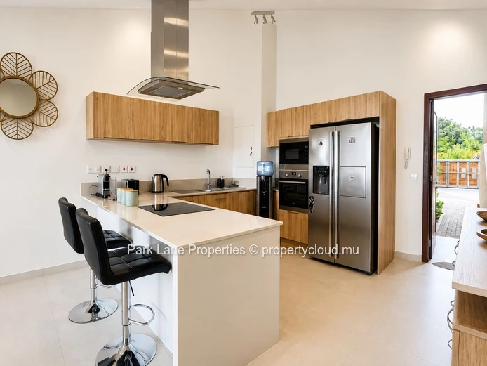 Appartement de 3 chambres avec jardin privatif à Flic-en-Flac