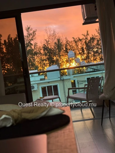 Coastal Comfort, Smart Investment – 3 Bedrooms in Prime Flic en Flac