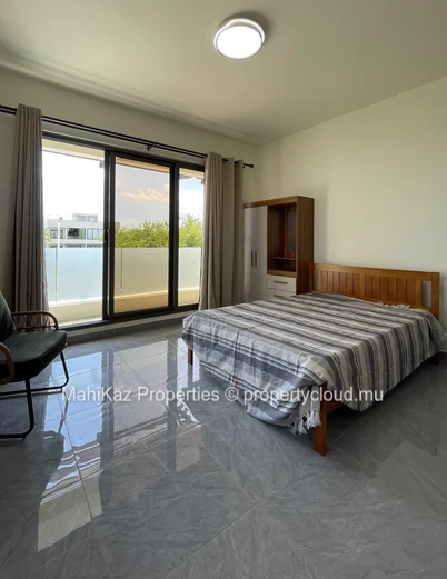 Luxurious Duplex for Rent in Ruisseau Palmyre, Flic en Flac – Rooftop Sea View & Le Morne Panorama 
