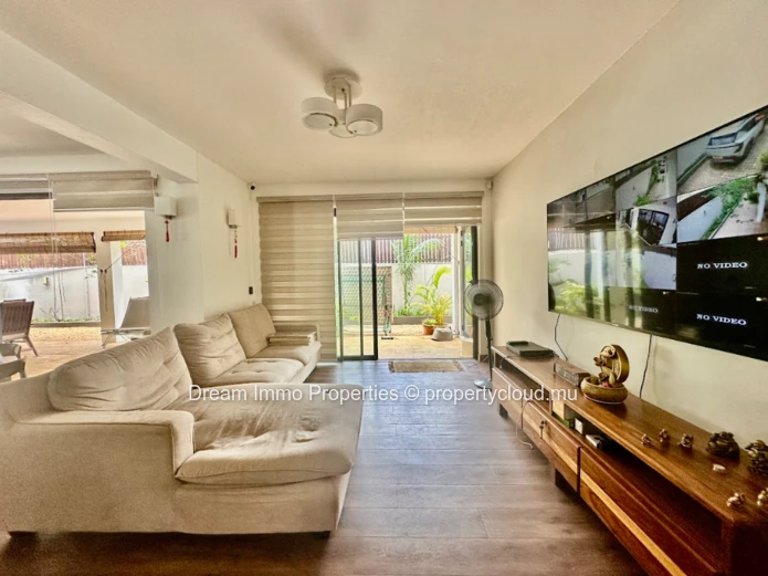 Sublime Villa 3Ch Avec Toit Terrasse & Vue Mer A Flic En Flac – Ile Maurice