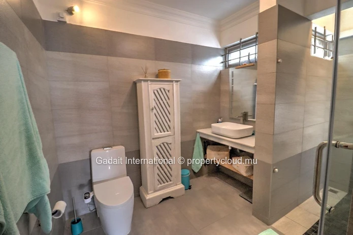 Penthouse d'exception à Trou aux Biches – Vue mer et accès plage à 200 mètres