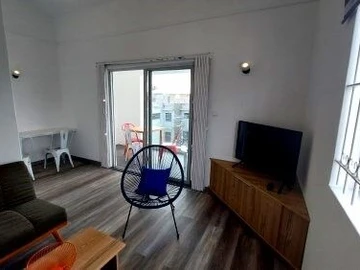 6 Bedroom Apartment