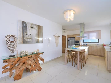 3 Bedroom Villa
