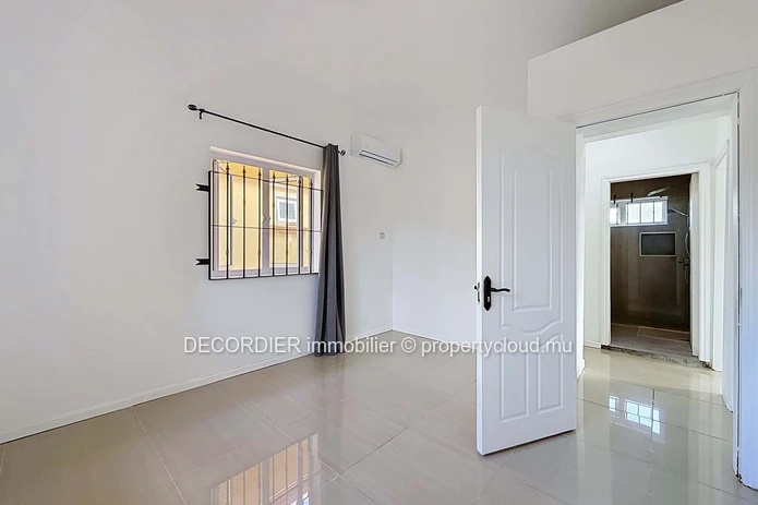 House for Sale – Pereybere