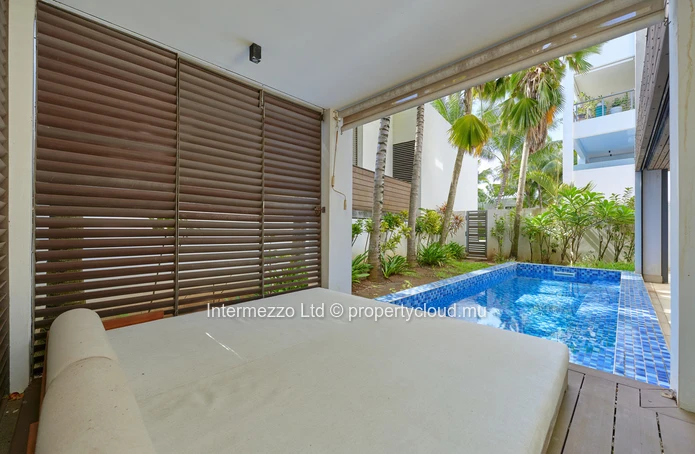 High-end PDS property in Grand Baie – beach accessible on foot in 2 minutes