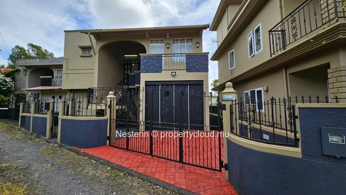 House of 3 bedrooms