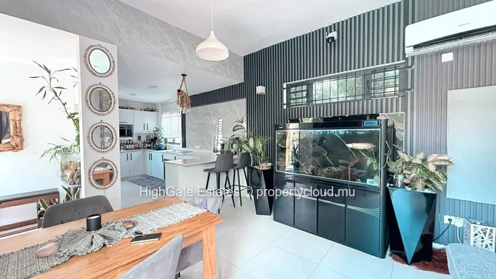3 Bedroom House Fully Furnished