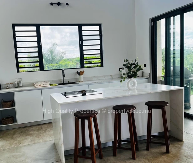 Splendide Villa en Location à Calodyne