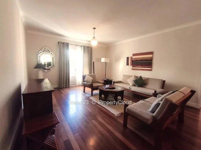 House / Villa - 4 bedrooms - Quatre Bornes