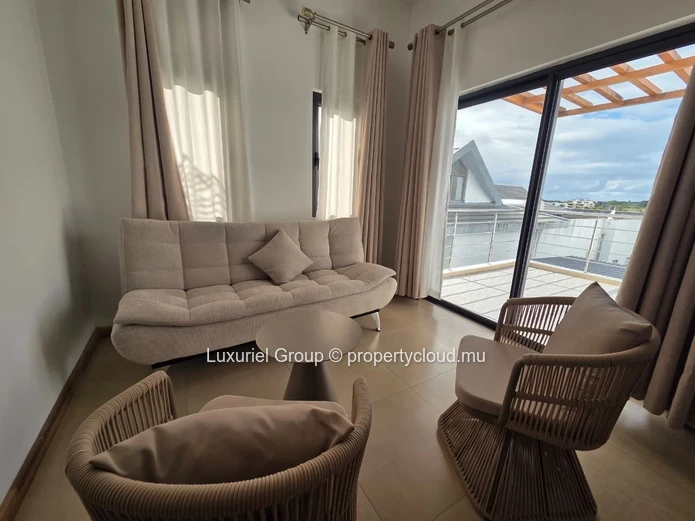 Two Identical Fully Furnished Duplexes with Private Pool in The Vale