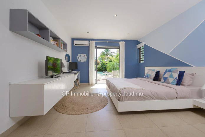RES Villa for sale