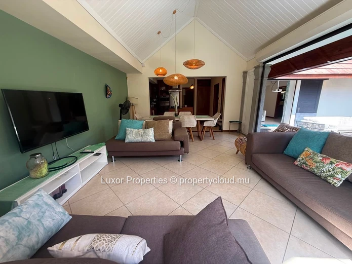 FOR RENT | 1-Bedroom En-Suite Villa with Private Pool – Grand Baie