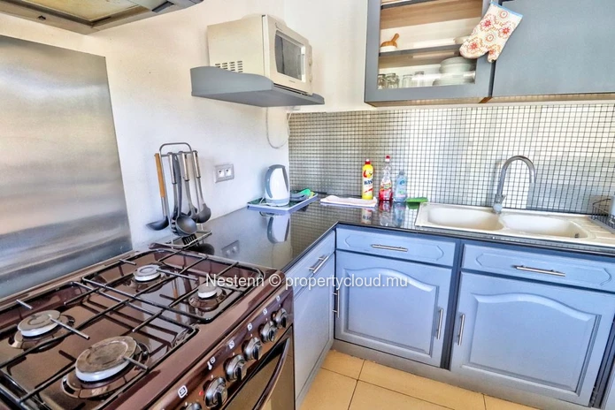 Elegant 3-bedroom duplex with private pool 