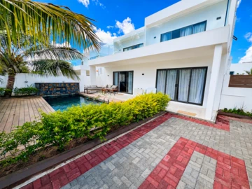 4 Bedroom Villa