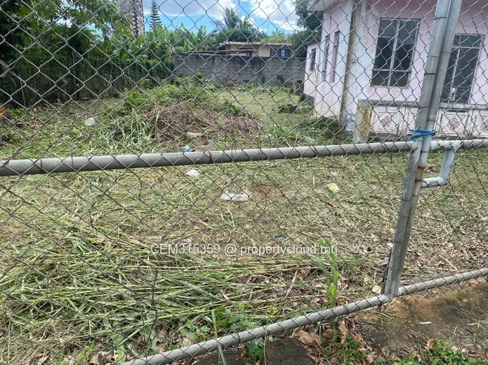 11 Perches House with Land for Rent – Mont Gout, Pamplemousses 