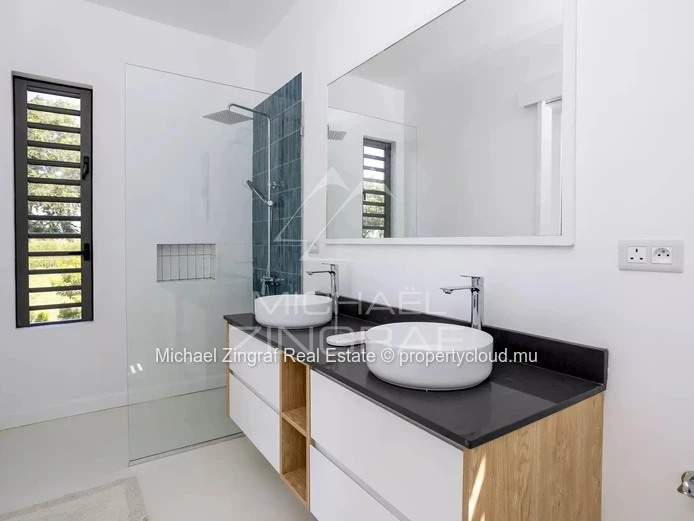 3-Bedroom Villa with Private Pool in the Heart of Azuri Village