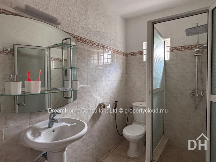 Élégant appartement de 3 chambres à Flic en Flac