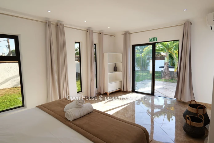 Furnished 3-Bedroom Villa with Private Pool in Pointe aux Piments