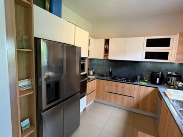 3 Bedroom Townhouse, Duplex