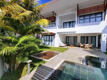 4 Bedroom Villa