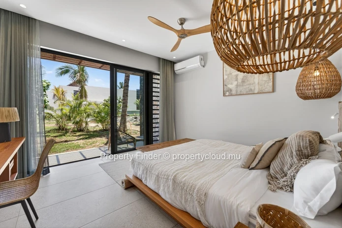 Exclusive Beachfront Villas - For Sale - Black River