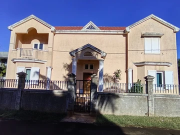 Maison de 4 Chambres