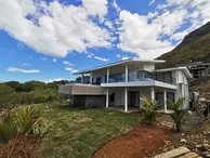 Majestic 4 Bedroom Villa with Extraordinary Sea-View