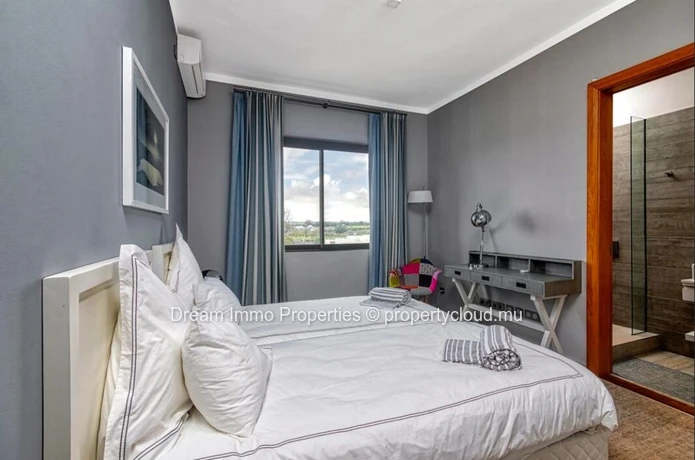 Penthouse Moderne D'exception Avec Vue Mer A Balaclava – Ile Maurice
