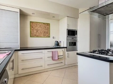 4 Bedroom Apartment