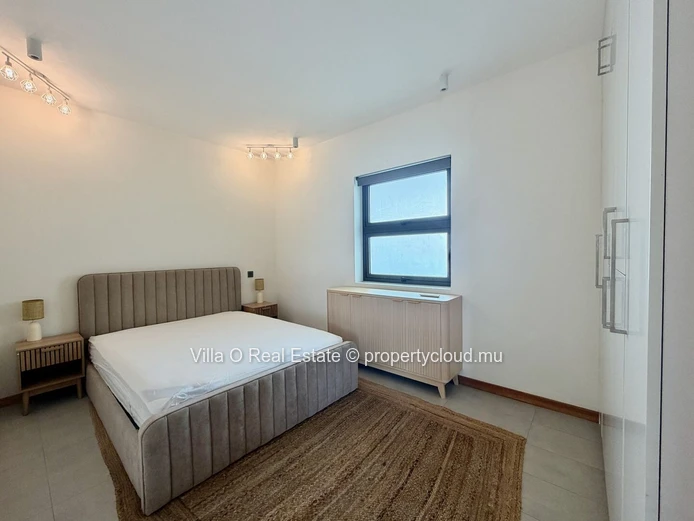 Close to the beach and amenities, beautiful spacious and bright apartment, on the first floor; 3 bedrooms, including ...