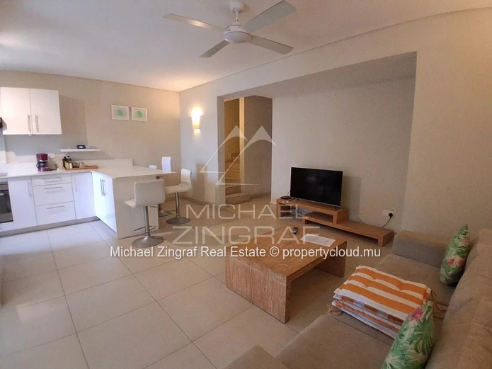 2-Bedroom Duplex with Direct Beach Access – Pereybere
