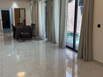 Villa de 4 Chambres