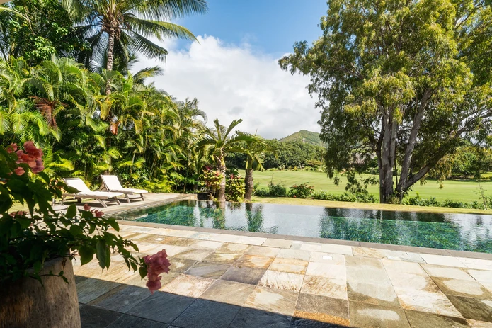 Beau Champ - Magnificent 5-bedroom villa with private pool