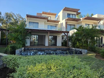 4 Bedroom Townhouse, Duplex