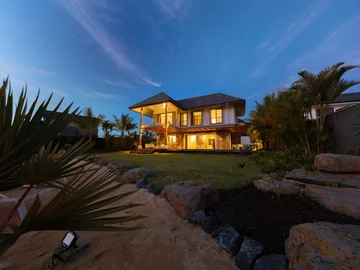 6 Bedroom Villa