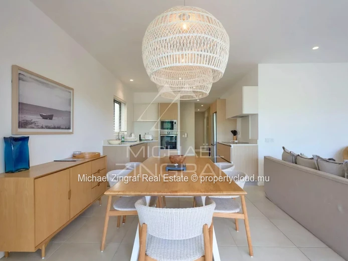 Élégant Appartement de 3 Chambres dans une Résidence Sécurisée à Pointe aux Canonniers