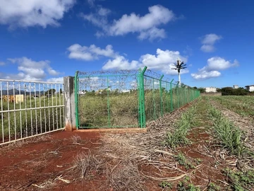 Commercial Land