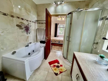 Townhouse, Duplex de 3 Chambres