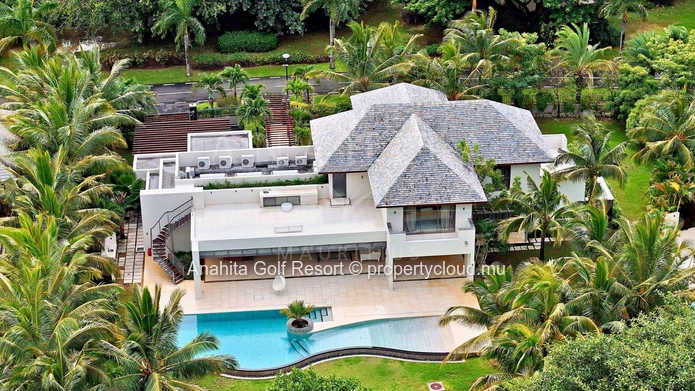 Villa The Gardens B16