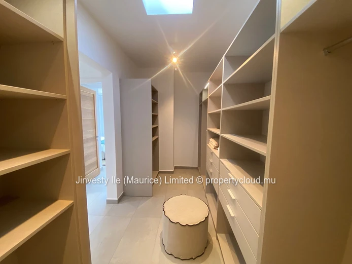 resale luxury penthouse belle vue Harel Mauritius 1.57 M€